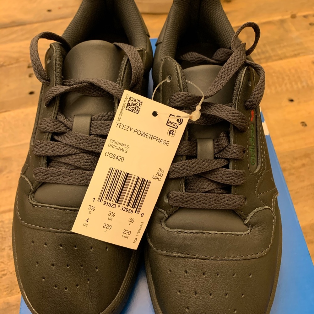 Yeeezy Calabasas,  brand new with tags